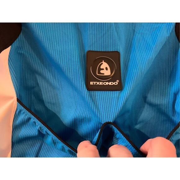 ETXEONDO Cycling Jersey Blue Black White Short Sleeve Bike Top - Picture 3 of 8